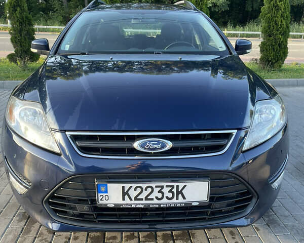Синий Форд Мондео, объемом двигателя 1.6 л и пробегом 242 тыс. км за 7500 $, фото 1 на Automoto.ua
