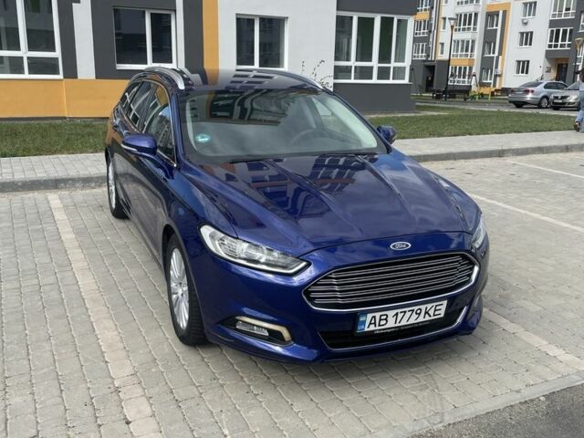 Синій Форд Мондео, об'ємом двигуна 2 л та пробігом 300 тис. км за 11310 $, фото 1 на Automoto.ua