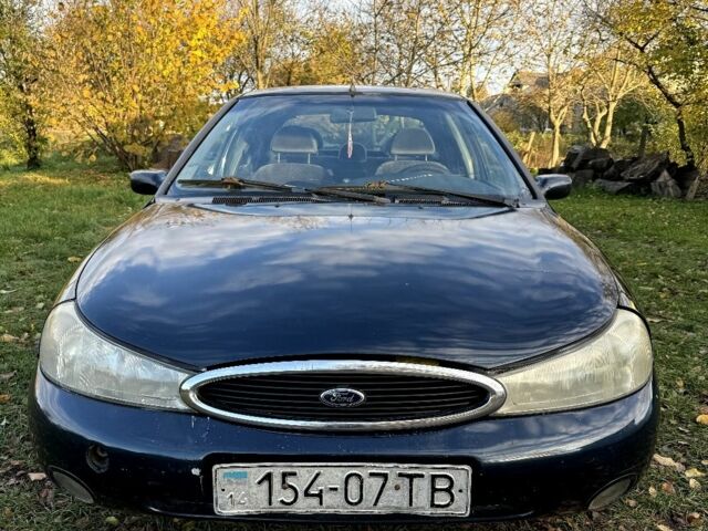 Форд Мондео 1997 в Бродах на Automoto.ua Синий Форд Мондео, объемом двигателя 1.8 л и пробегом 289 тыс. км за 1350 $, фото 1 на Automoto.ua