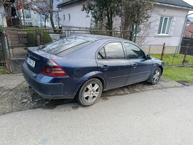 Синий Форд Мондео, объемом двигателя 2 л и пробегом 411 тыс. км за 2500 $, фото 1 на Automoto.ua