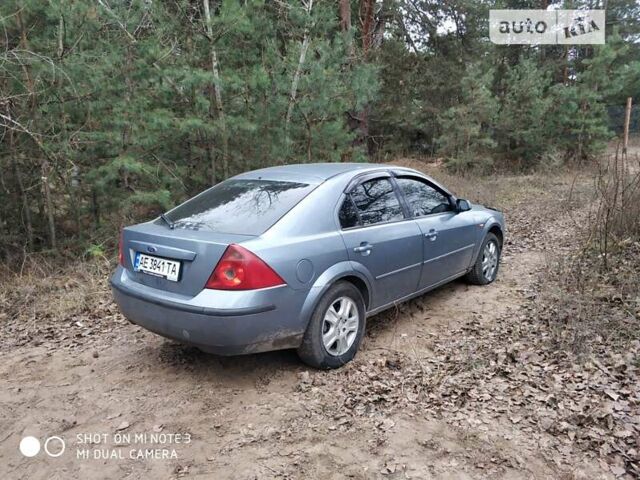 Синій Форд Мондео, об'ємом двигуна 1.8 л та пробігом 260 тис. км за 2500 $, фото 1 на Automoto.ua