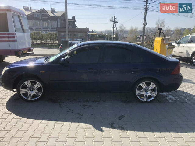 Форд Мондео 2001 у Чернівцях на Automoto.ua Синій Форд Мондео, об'ємом двигуна 1.8 л та пробігом 270 тис. км за 3200 $, фото 1 на Automoto.ua