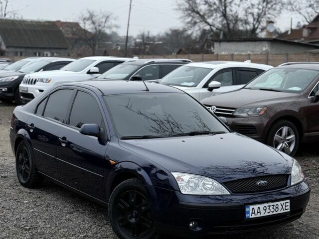 Синий Форд Мондео, объемом двигателя 2 л и пробегом 323 тыс. км за 3900 $, фото 1 на Automoto.ua