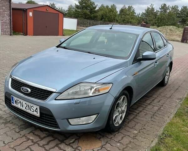 Синий Форд Мондео, объемом двигателя 1.8 л и пробегом 290 тыс. км за 8500 $, фото 1 на Automoto.ua