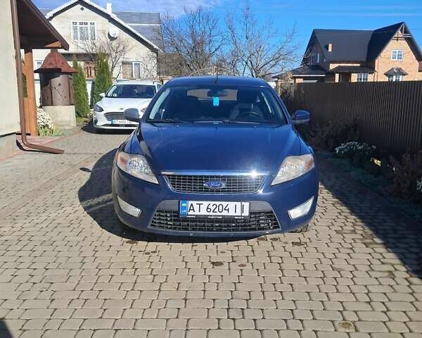 Синій Форд Мондео, об'ємом двигуна 1.8 л та пробігом 239 тис. км за 6200 $, фото 1 на Automoto.ua