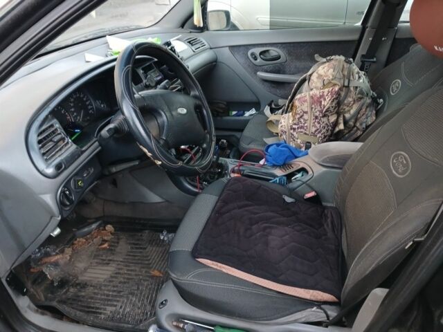 Зеленый Форд Мондео, объемом двигателя 2 л и пробегом 386 тыс. км за 2011 $, фото 1 на Automoto.ua