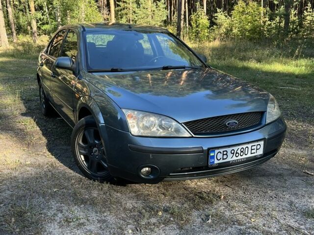 Зелений Форд Мондео, об'ємом двигуна 2 л та пробігом 423 тис. км за 3500 $, фото 1 на Automoto.ua