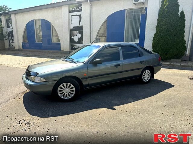 Зелений Форд Мондео, об'ємом двигуна 1.8 л та пробігом 244 тис. км за 2350 $, фото 1 на Automoto.ua