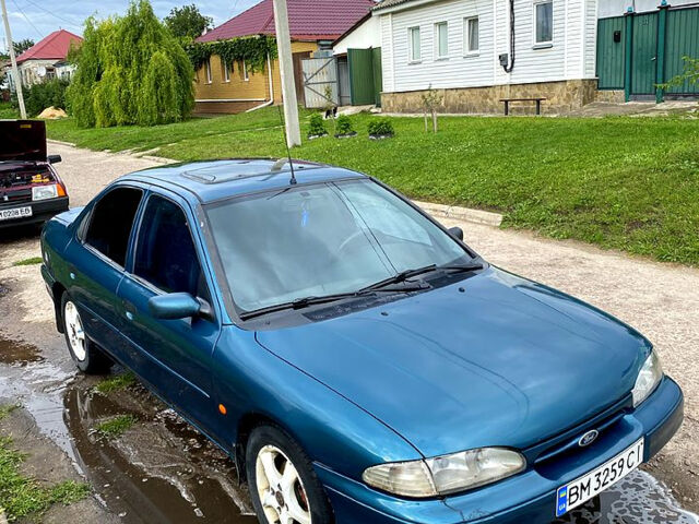 Зеленый Форд Мондео, объемом двигателя 1.6 л и пробегом 181 тыс. км за 1200 $, фото 1 на Automoto.ua