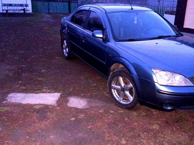 Зелений Форд Мондео, об'ємом двигуна 1.8 л та пробігом 230 тис. км за 3500 $, фото 1 на Automoto.ua