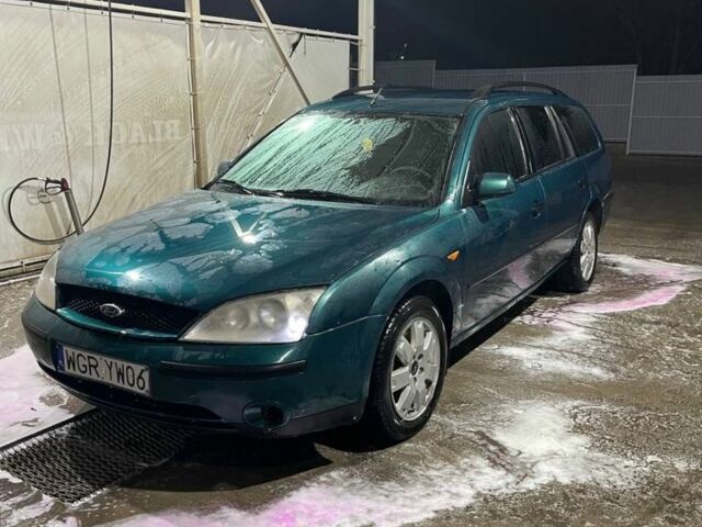 Зеленый Форд Мондео, объемом двигателя 2 л и пробегом 300 тыс. км за 1800 $, фото 1 на Automoto.ua