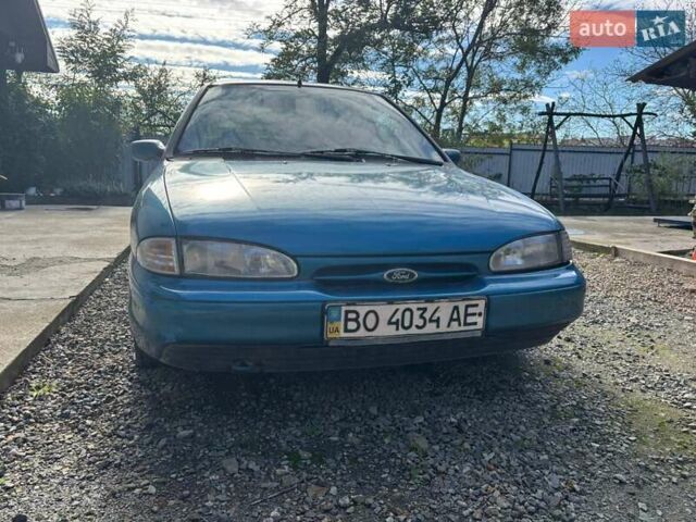 Форд Мондео 1993 в Черткове на Automoto.ua Зеленый Форд Мондео, объемом двигателя 1.6 л и пробегом 230 тыс. км за 1100 $, фото 1 на Automoto.ua