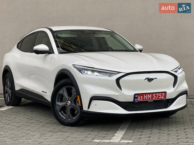Білий Форд Mustang Mach-E, об'ємом двигуна 0 л та пробігом 58 тис. км за 22450 $, фото 1 на Automoto.ua
