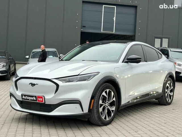 Белый Форд Mustang Mach-E, объемом двигателя 0 л и пробегом 80 тыс. км за 26640 $, фото 1 на Automoto.ua