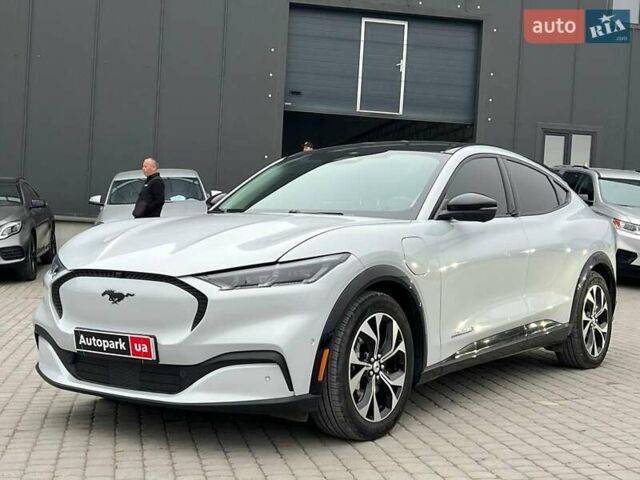 Белый Форд Mustang Mach-E, объемом двигателя 0 л и пробегом 80 тыс. км за 26640 $, фото 1 на Automoto.ua