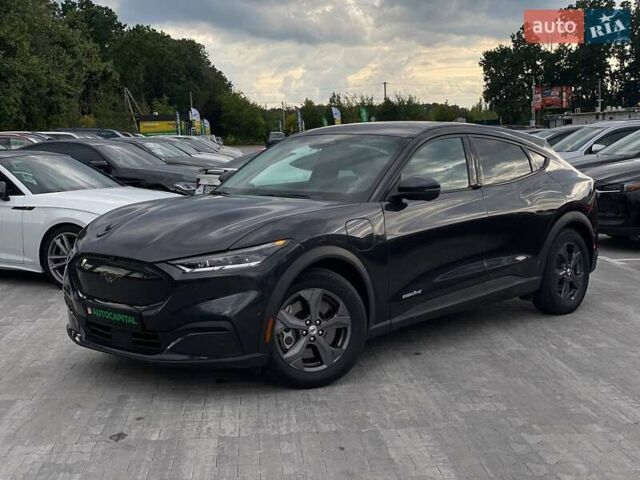Черный Форд Mustang Mach-E, объемом двигателя 0 л и пробегом 49 тыс. км за 29990 $, фото 1 на Automoto.ua