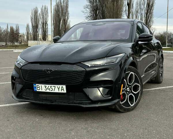 Чорний Форд Mustang Mach-E, об'ємом двигуна 0 л та пробігом 77 тис. км за 32000 $, фото 1 на Automoto.ua