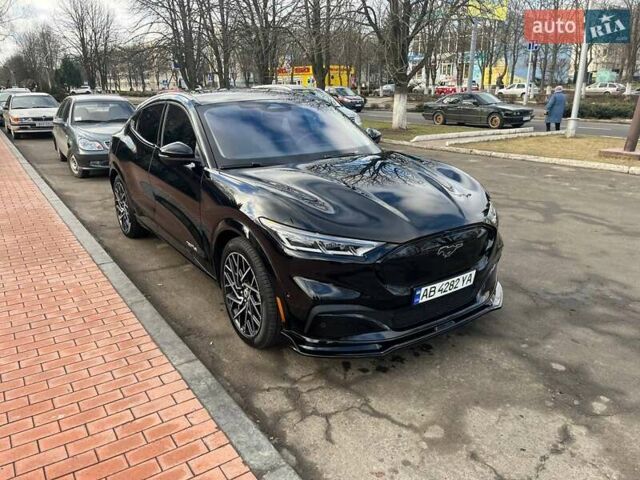 Черный Форд Mustang Mach-E, объемом двигателя 0 л и пробегом 46 тыс. км за 26900 $, фото 1 на Automoto.ua