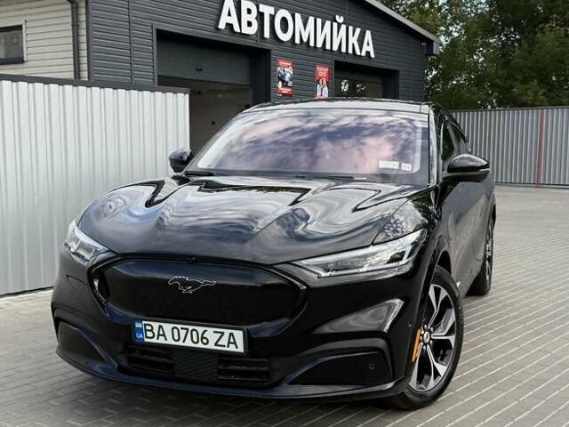 Чорний Форд Mustang Mach-E, об'ємом двигуна 0 л та пробігом 26 тис. км за 34000 $, фото 1 на Automoto.ua