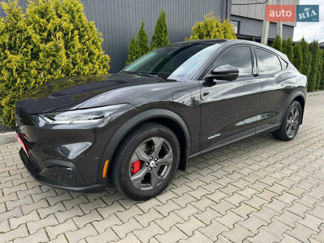 Чорний Форд Mustang Mach-E, об'ємом двигуна 0 л та пробігом 57 тис. км за 21500 $, фото 1 на Automoto.ua
