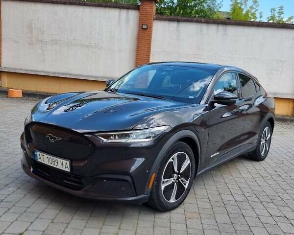 Черный Форд Mustang Mach-E, объемом двигателя 0 л и пробегом 30 тыс. км за 29900 $, фото 1 на Automoto.ua