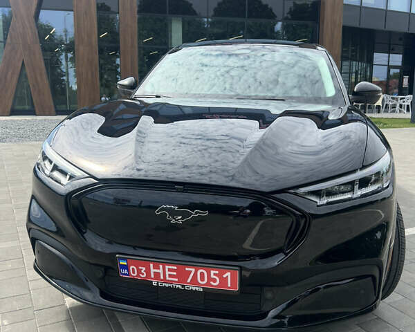 Черный Форд Mustang Mach-E, объемом двигателя 0 л и пробегом 7 тыс. км за 26650 $, фото 1 на Automoto.ua