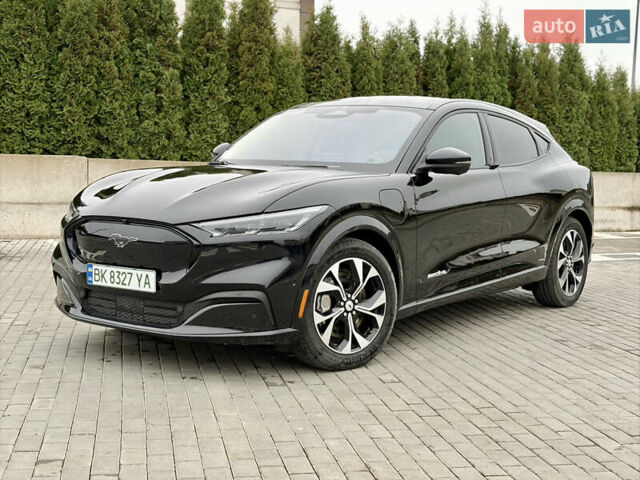 Черный Форд Mustang Mach-E, объемом двигателя 0 л и пробегом 10 тыс. км за 26999 $, фото 1 на Automoto.ua