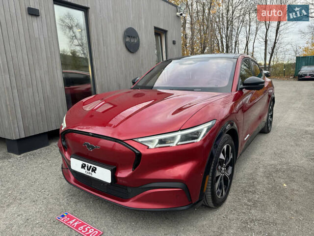 Форд Mustang Mach-E 2021 у Тернополі на Automoto.ua Червоний Форд Mustang Mach-E, об'ємом двигуна 0 л та пробігом 199 тис. км за 25000 $, фото 1 на Automoto.ua