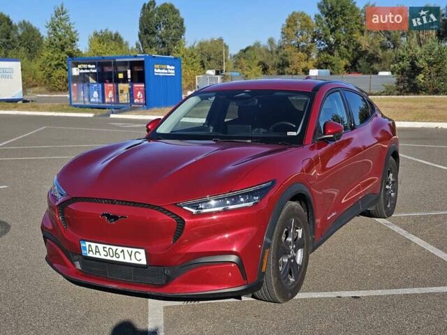 Червоний Форд Mustang Mach-E, об'ємом двигуна 0 л та пробігом 54 тис. км за 24990 $, фото 1 на Automoto.ua