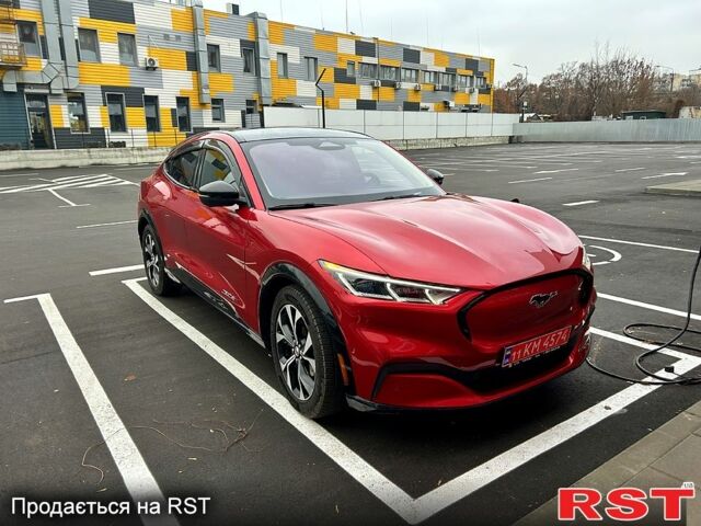 Червоний Форд Mustang Mach-E, об'ємом двигуна 0.35 л та пробігом 80 тис. км за 26500 $, фото 1 на Automoto.ua