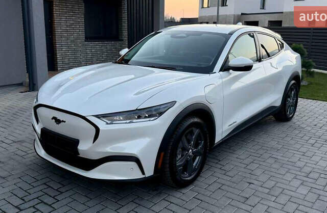 Форд Mustang Mach-E, объемом двигателя 0 л и пробегом 45 тыс. км за 22500 $, фото 1 на Automoto.ua