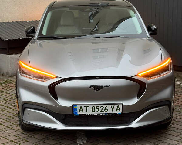 Серый Форд Mustang Mach-E, объемом двигателя 0 л и пробегом 73 тыс. км за 25000 $, фото 1 на Automoto.ua