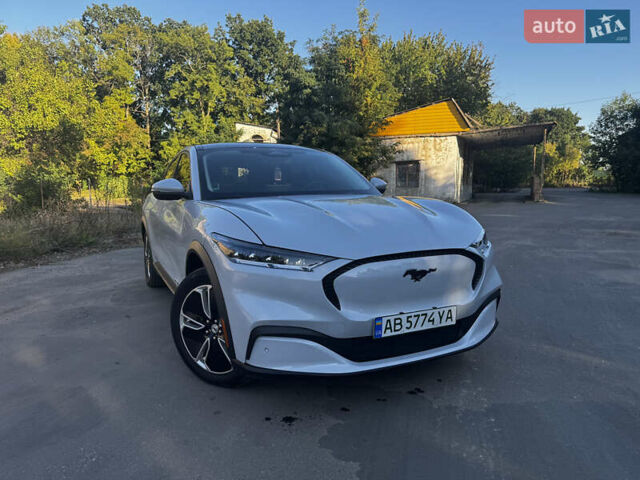 Серый Форд Mustang Mach-E, объемом двигателя 0 л и пробегом 45 тыс. км за 25200 $, фото 1 на Automoto.ua
