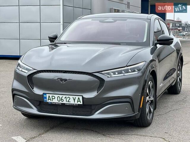Серый Форд Mustang Mach-E, объемом двигателя 0 л и пробегом 22 тыс. км за 29800 $, фото 1 на Automoto.ua