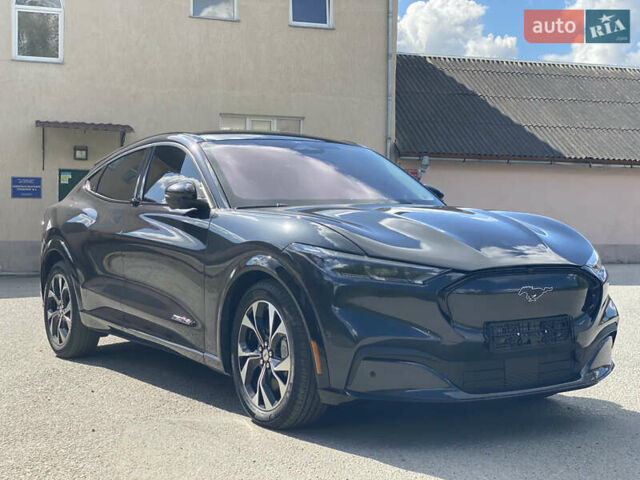 Сірий Форд Mustang Mach-E, об'ємом двигуна 0 л та пробігом 76 тис. км за 25700 $, фото 1 на Automoto.ua