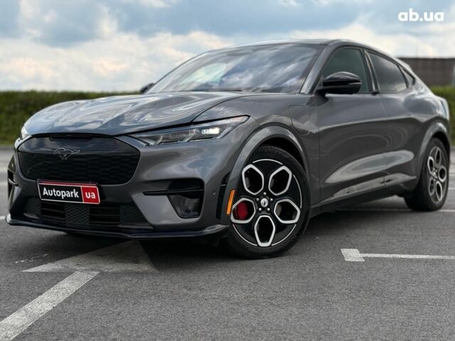 Серый Форд Mustang Mach-E, объемом двигателя 0 л и пробегом 11 тыс. км за 31990 $, фото 1 на Automoto.ua