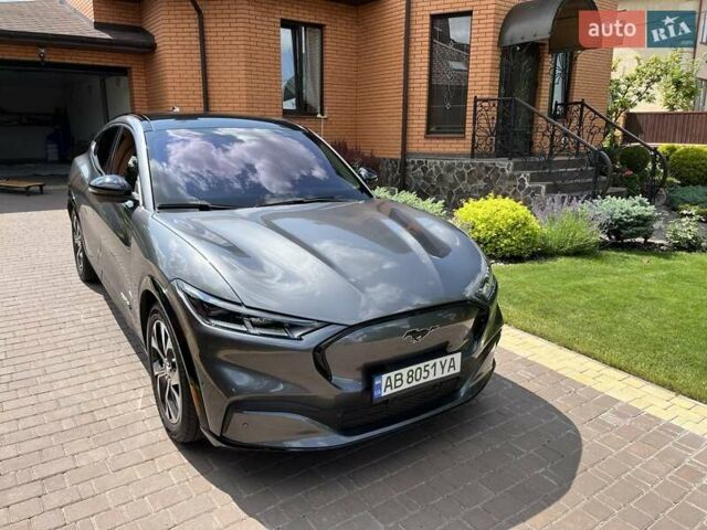 Сірий Форд Mustang Mach-E, об'ємом двигуна 0 л та пробігом 28 тис. км за 29999 $, фото 1 на Automoto.ua