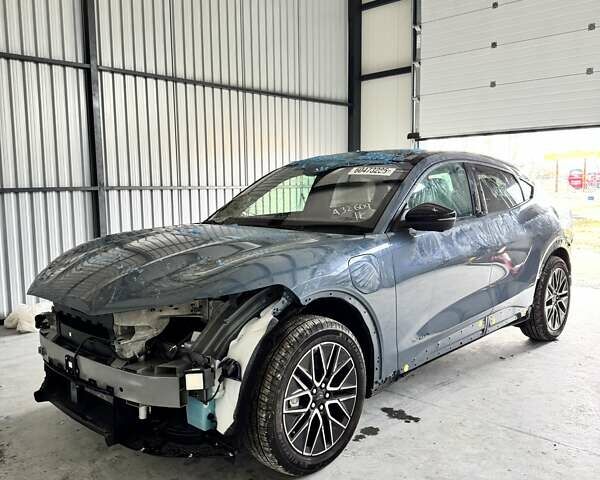 Серый Форд Mustang Mach-E, объемом двигателя 0 л и пробегом 8 тыс. км за 17000 $, фото 1 на Automoto.ua