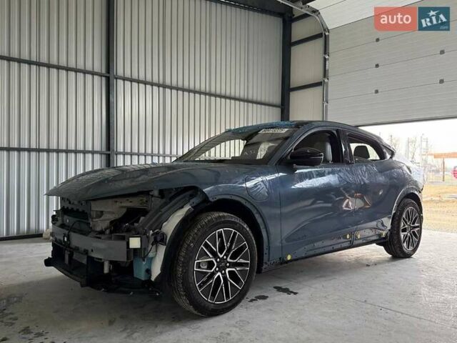 Сірий Форд Mustang Mach-E, об'ємом двигуна 0 л та пробігом 8 тис. км за 16000 $, фото 1 на Automoto.ua
