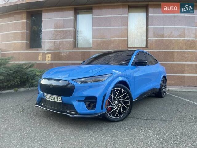 Синий Форд Mustang Mach-E, объемом двигателя 0 л и пробегом 45 тыс. км за 29800 $, фото 1 на Automoto.ua