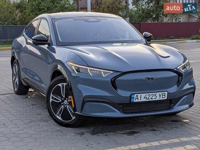 Синий Форд Mustang Mach-E, объемом двигателя 0 л и пробегом 5 тыс. км за 29500 $, фото 1 на Automoto.ua