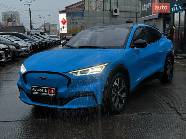 Синий Форд Mustang Mach-E, объемом двигателя 0 л и пробегом 15 тыс. км за 31890 $, фото 1 на Automoto.ua