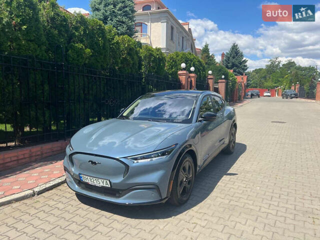 Форд Mustang Mach-E 2023 в Одессе на Automoto.ua Синий Форд Mustang Mach-E, объемом двигателя 0 л и пробегом 18 тыс. км за 28700 $, фото 1 на Automoto.ua