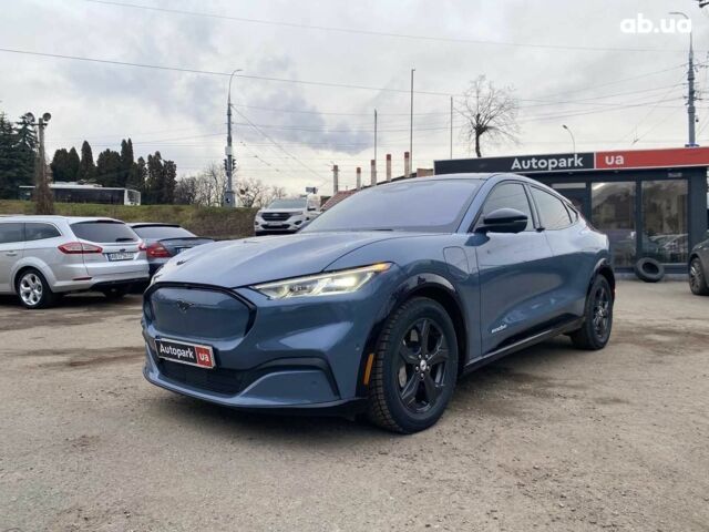 Синий Форд Mustang Mach-E, объемом двигателя 0 л и пробегом 26 тыс. км за 30990 $, фото 1 на Automoto.ua