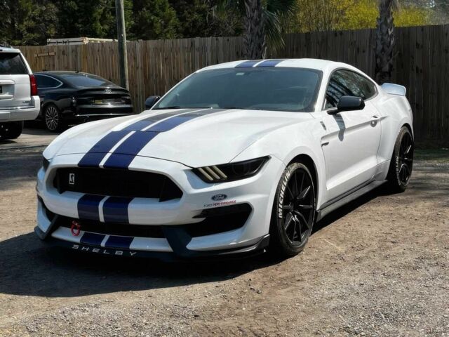 Білий Форд Мустанг, об'ємом двигуна 5.2 л та пробігом 71 тис. км за 4500 $, фото 1 на Automoto.ua