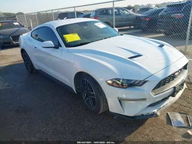 Білий Форд Мустанг, об'ємом двигуна 2.3 л та пробігом 88 тис. км за 7000 $, фото 1 на Automoto.ua