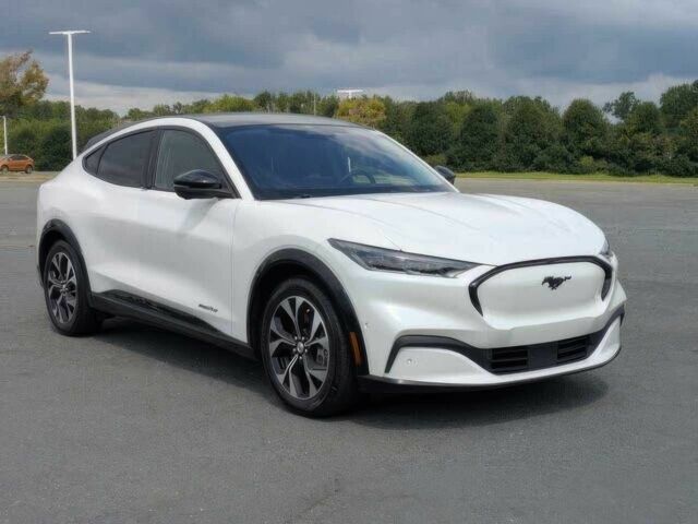 Белый Форд Мустанг, объемом двигателя 0 л и пробегом 17 тыс. км за 15000 $, фото 1 на Automoto.ua