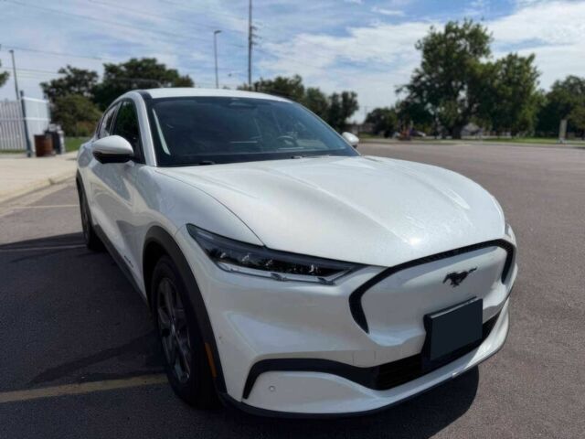 Белый Форд Мустанг, объемом двигателя 0 л и пробегом 20 тыс. км за 9000 $, фото 1 на Automoto.ua