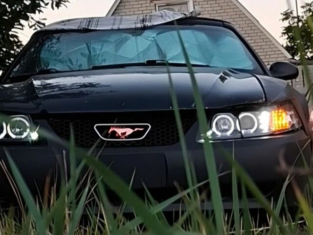 Черный Форд Мустанг, объемом двигателя 4 л и пробегом 1000 тыс. км за 4771 $, фото 1 на Automoto.ua