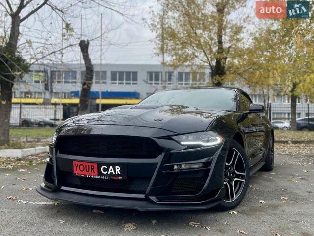 Черный Форд Мустанг, объемом двигателя 2.26 л и пробегом 121 тыс. км за 17999 $, фото 1 на Automoto.ua